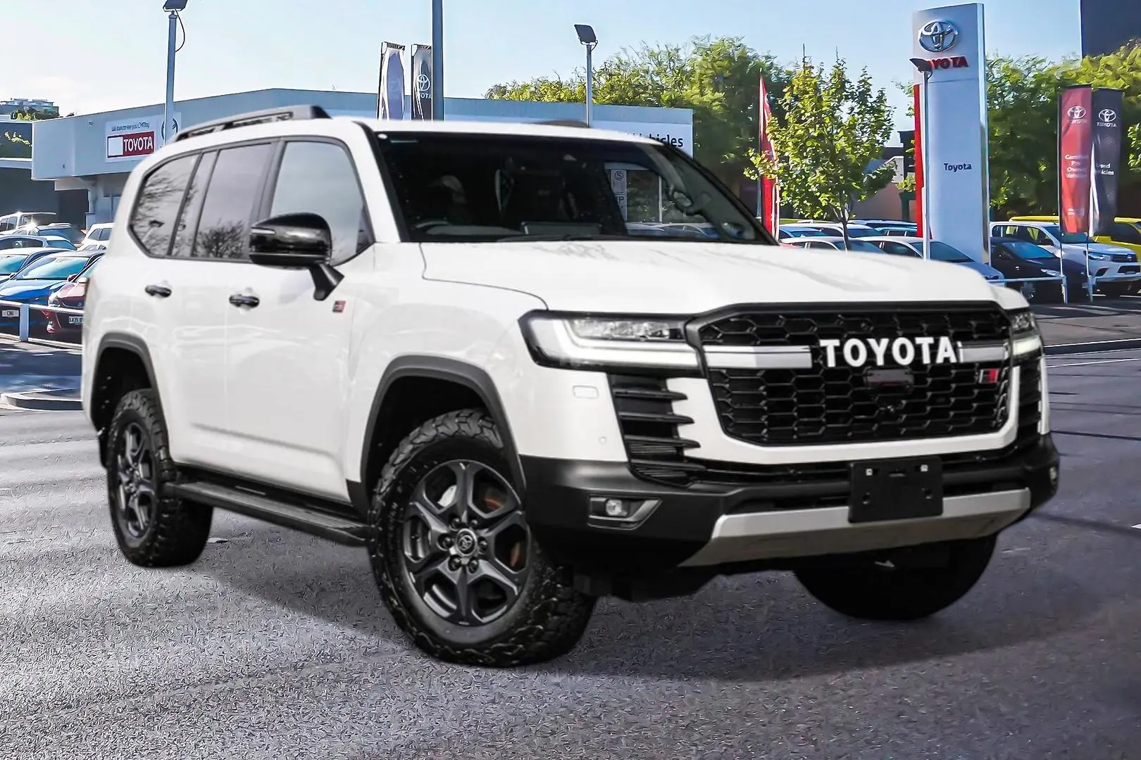 2022 Toyota Landcruiser Gallery Image 1