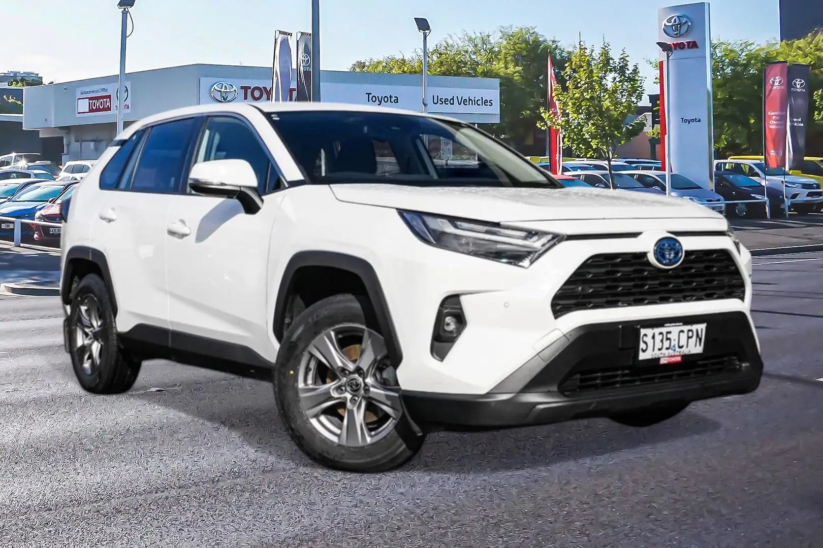 2022 Toyota RAV4 Gallery Image 1