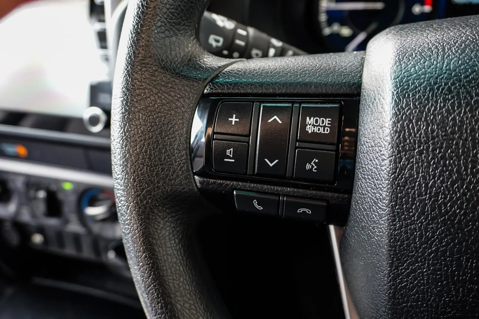 2022 Toyota Fortuner Gallery Image 19