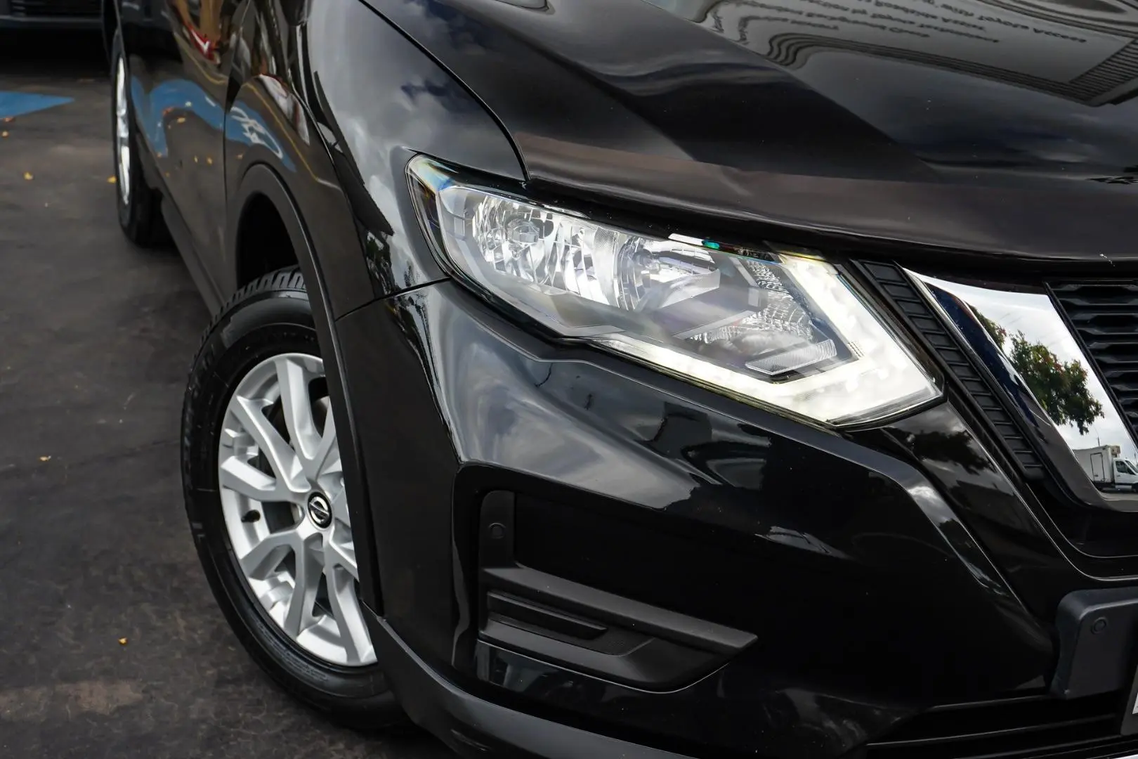 2019 Nissan X-TRAIL Gallery Image 12