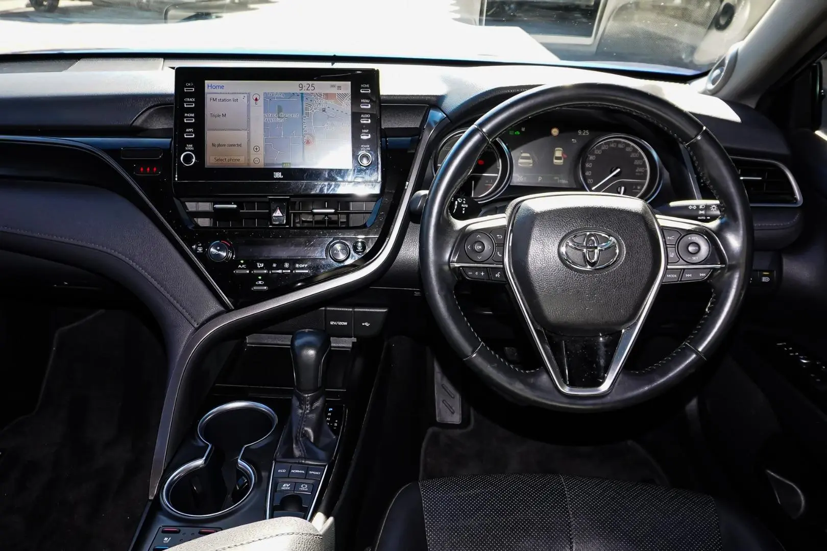 2021 Toyota Camry Gallery Image 9