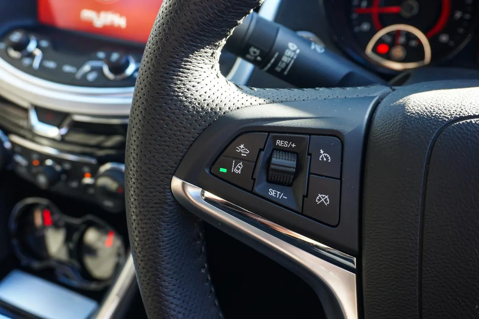 2017 Holden Commodore Gallery Image 19