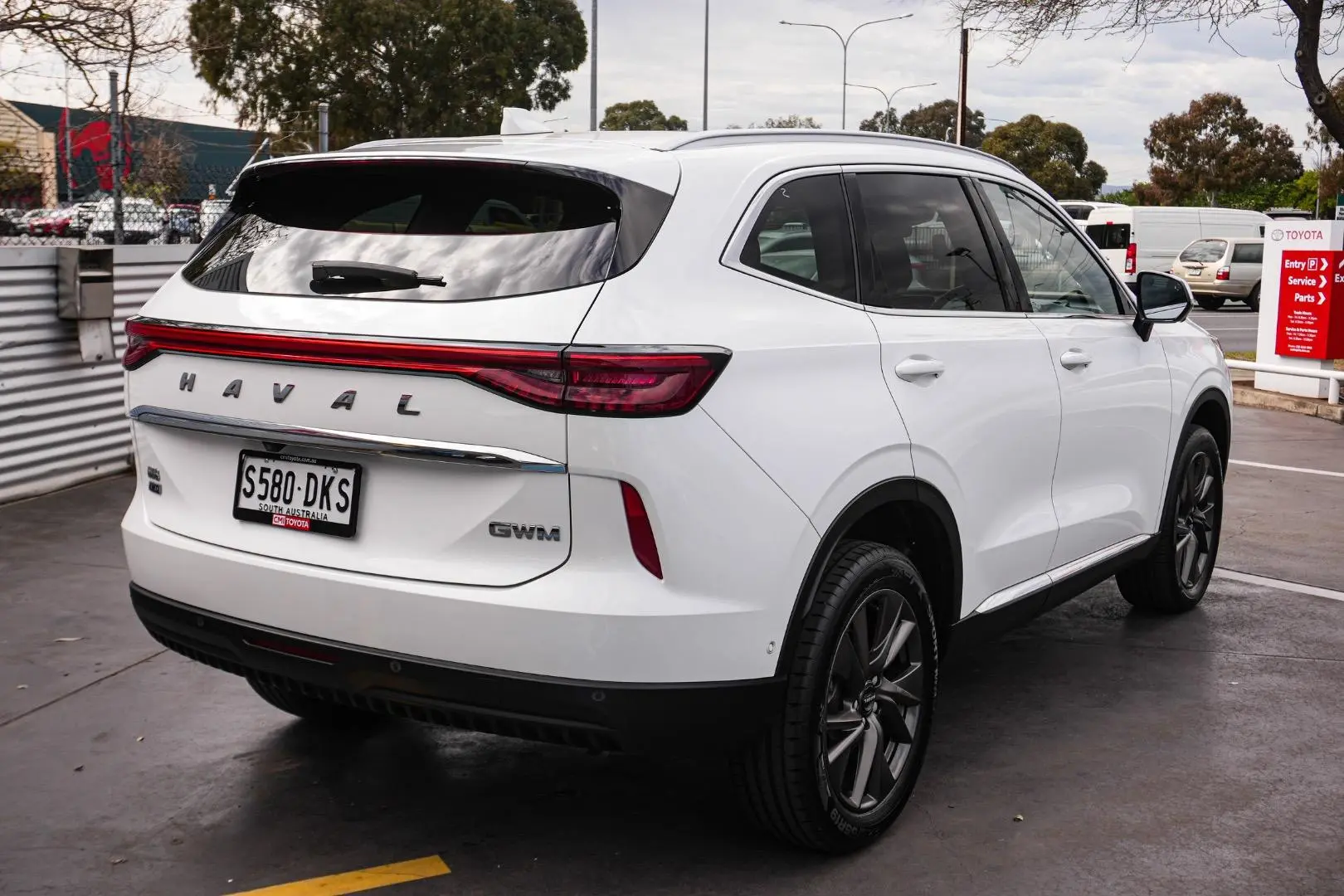 2022 GWM Haval H6 Gallery Image 3