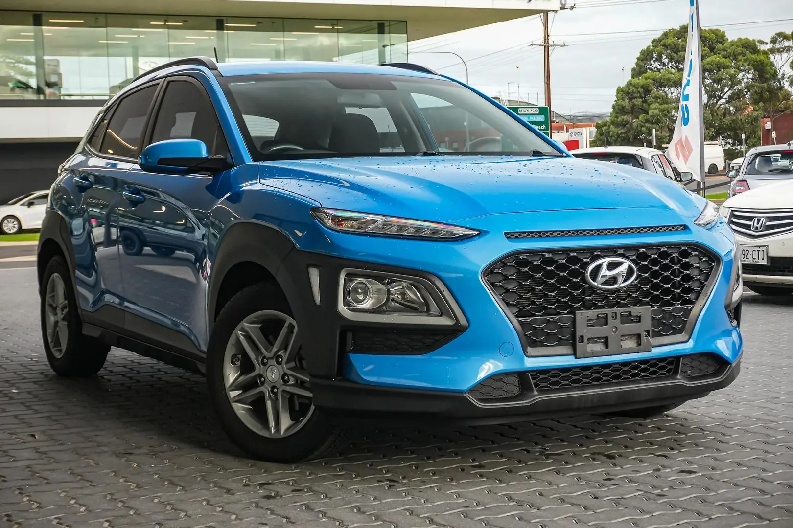 2018 Hyundai Kona Gallery Image 2