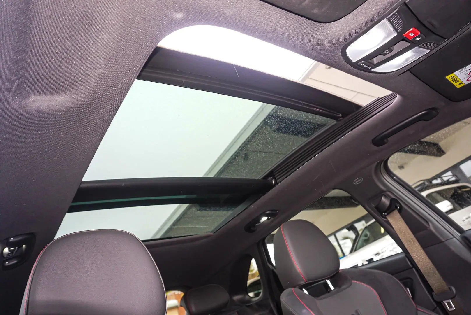 2024 Hyundai i30 Gallery Image 21