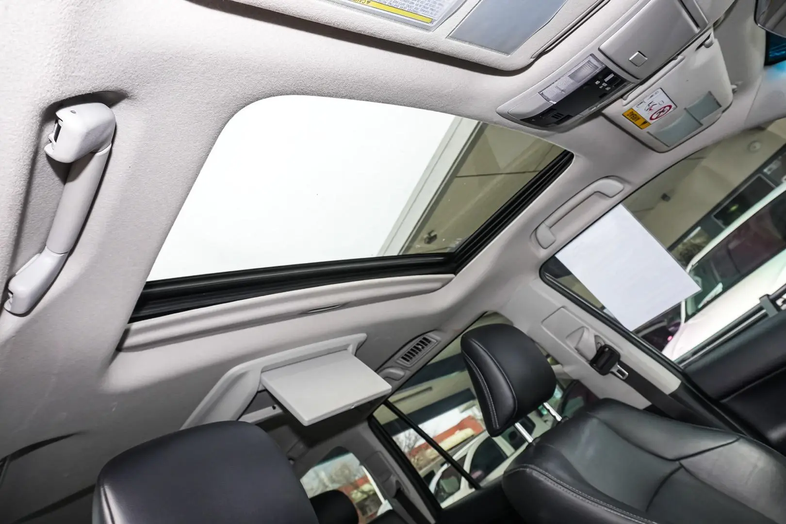2019 Toyota Landcruiser Prado Gallery Image 21