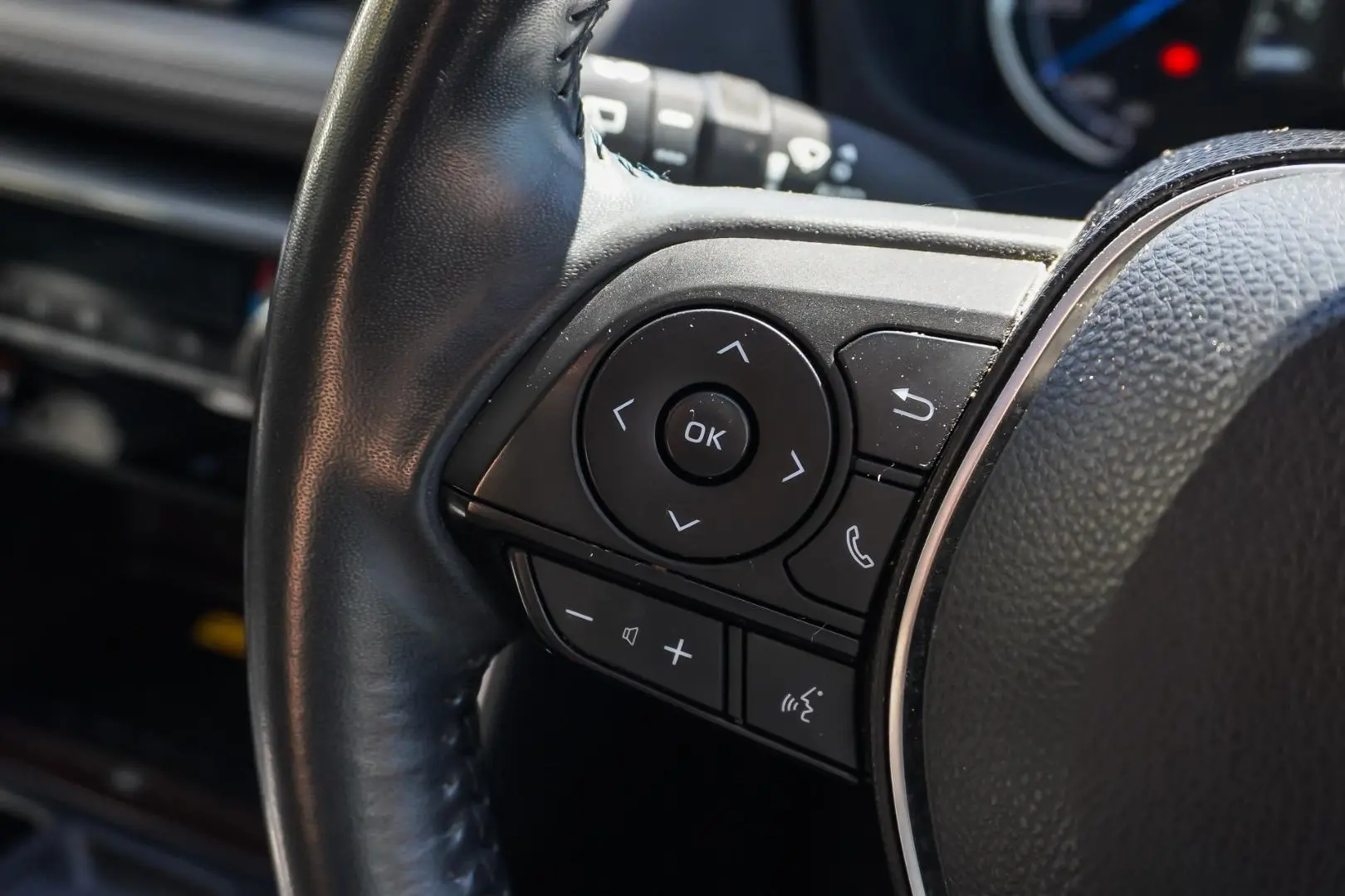 2022 Toyota RAV4 Gallery Image 18