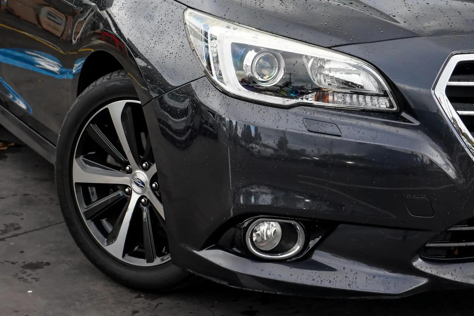 2017 Subaru Liberty Gallery Image 12