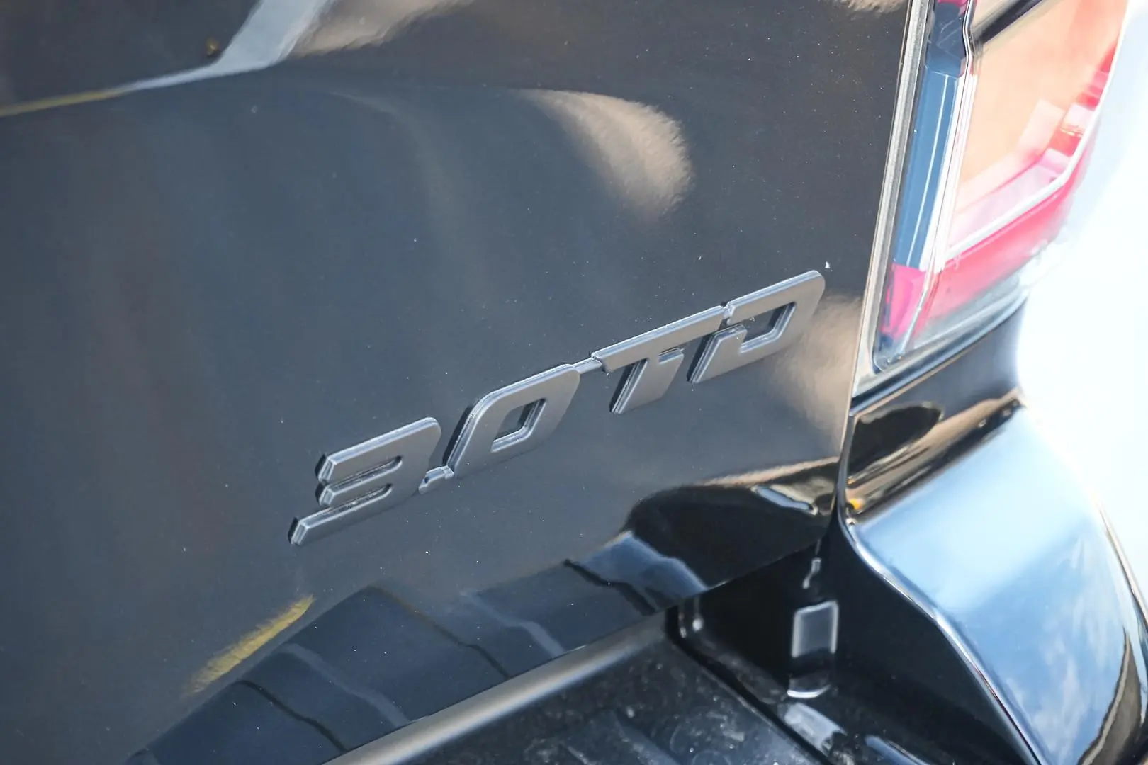 2025 Isuzu D-MAX Gallery Image 15