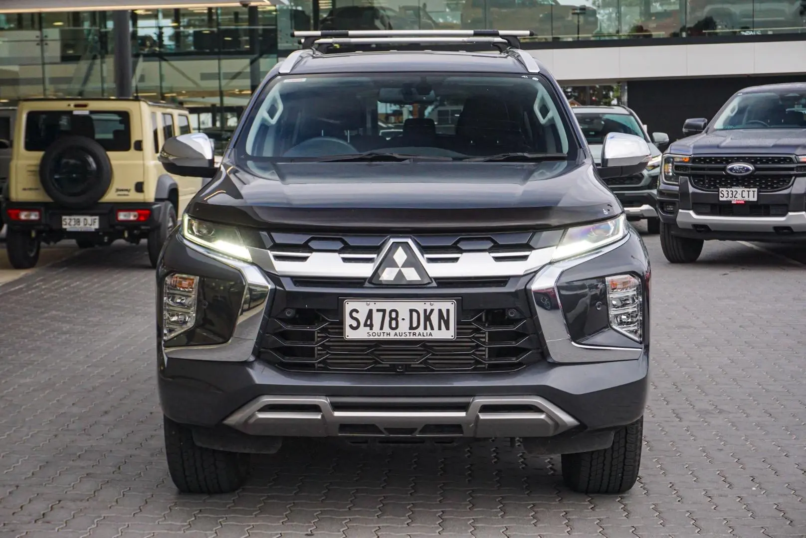 2024 Mitsubishi Pajero Sport Gallery Image 5