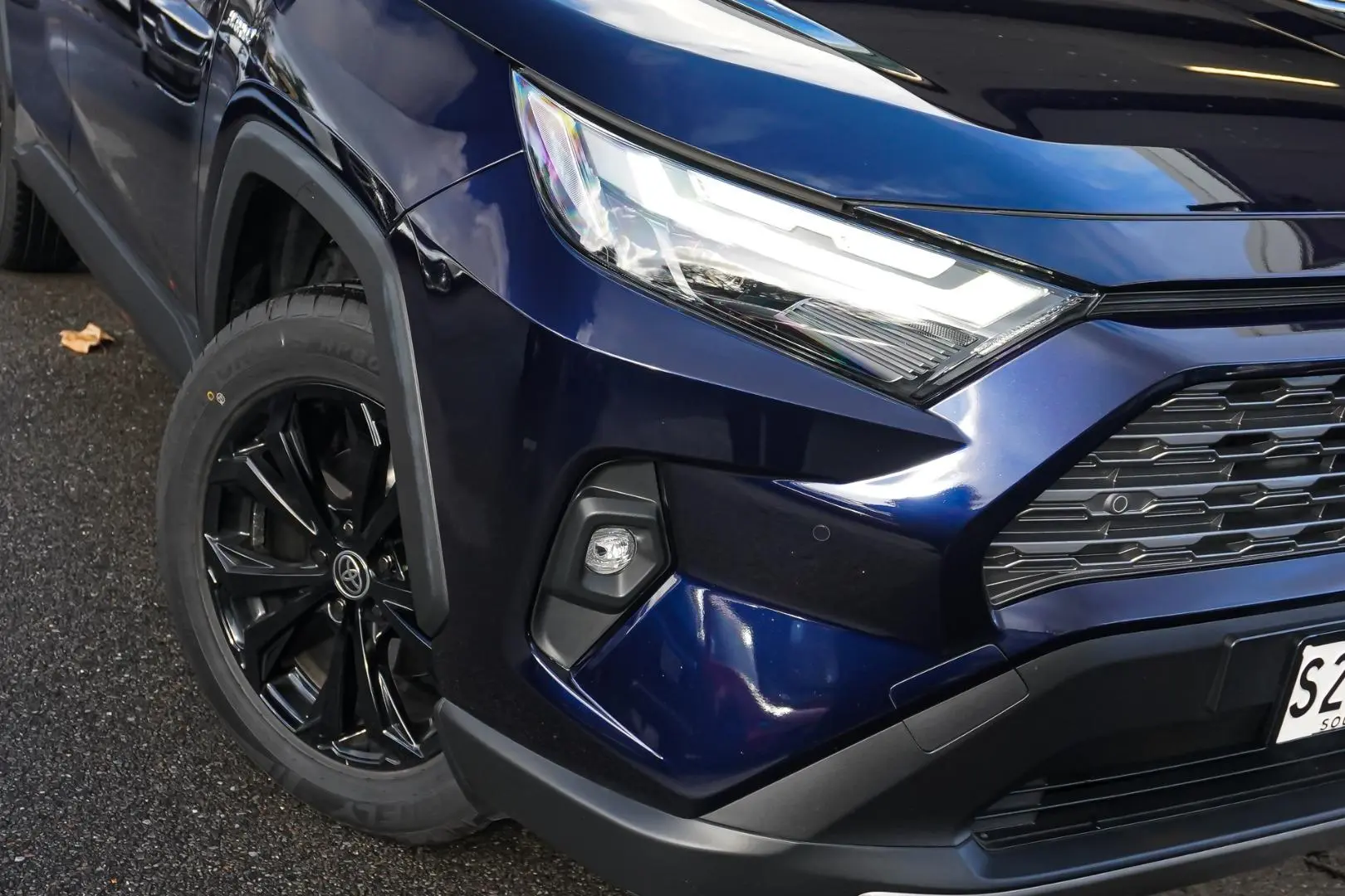 2024 Toyota RAV4 Gallery Image 12