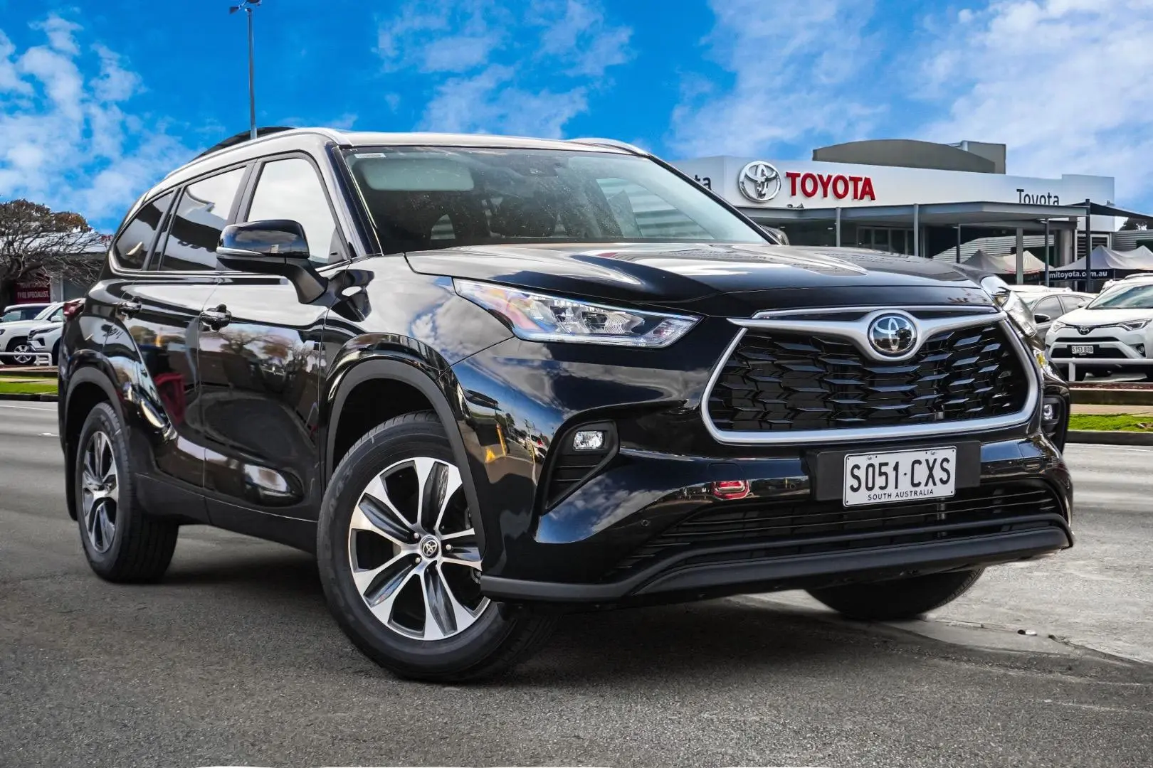 2022 Toyota Kluger Image