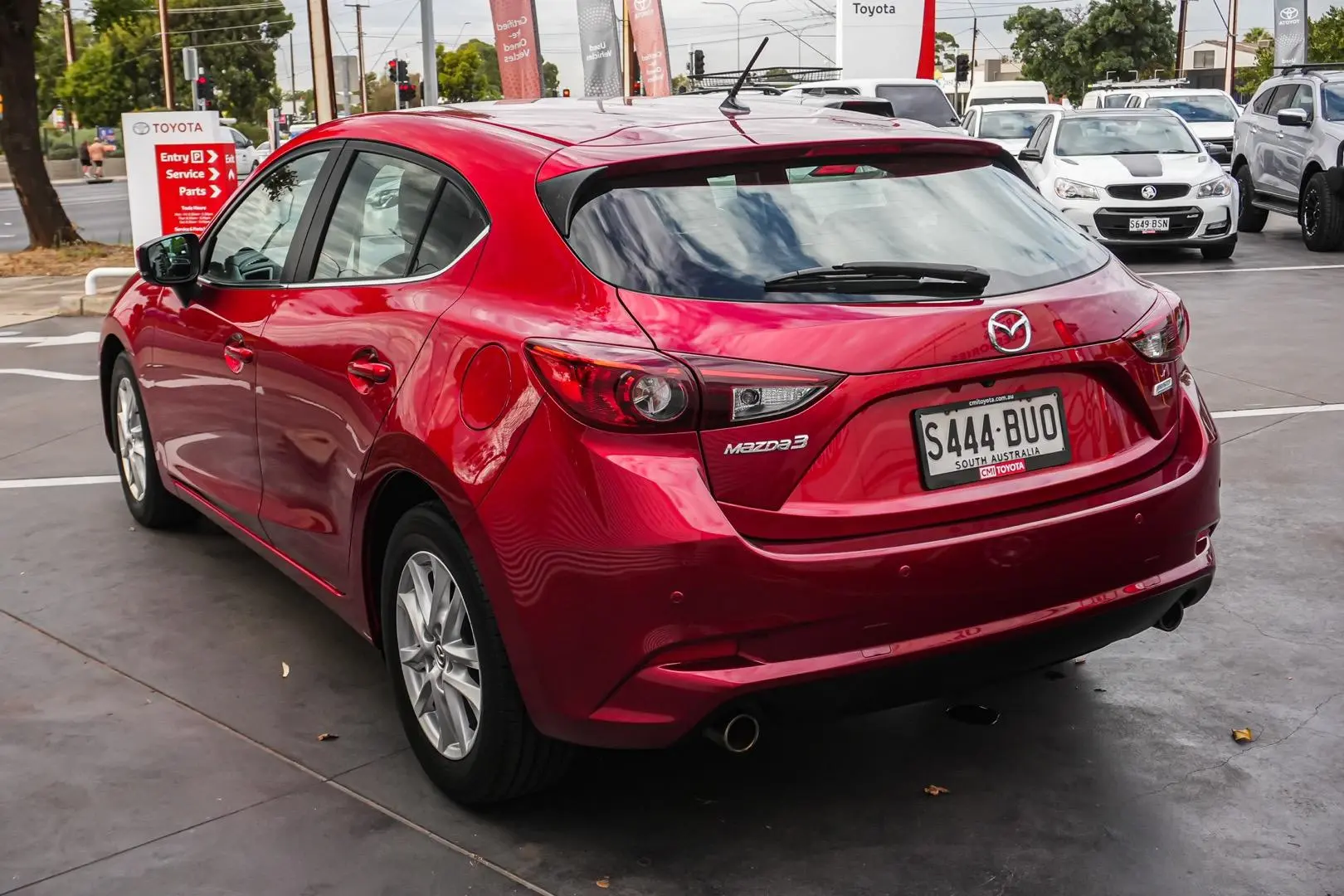 2017 Mazda 3 Gallery Image 3