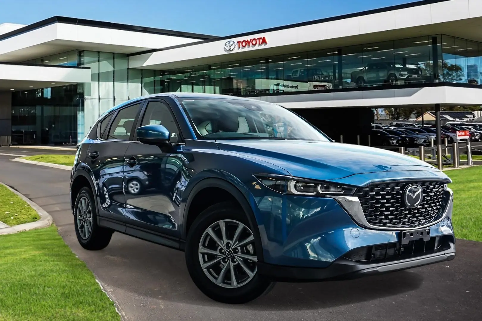 2023 Mazda CX-5 Gallery Image 1
