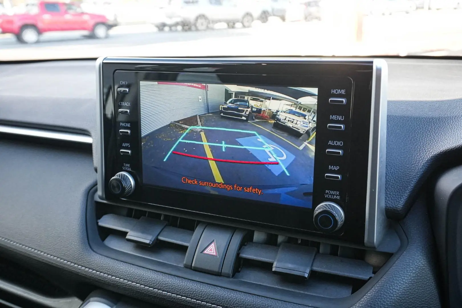 2022 Toyota RAV4 Gallery Image 23