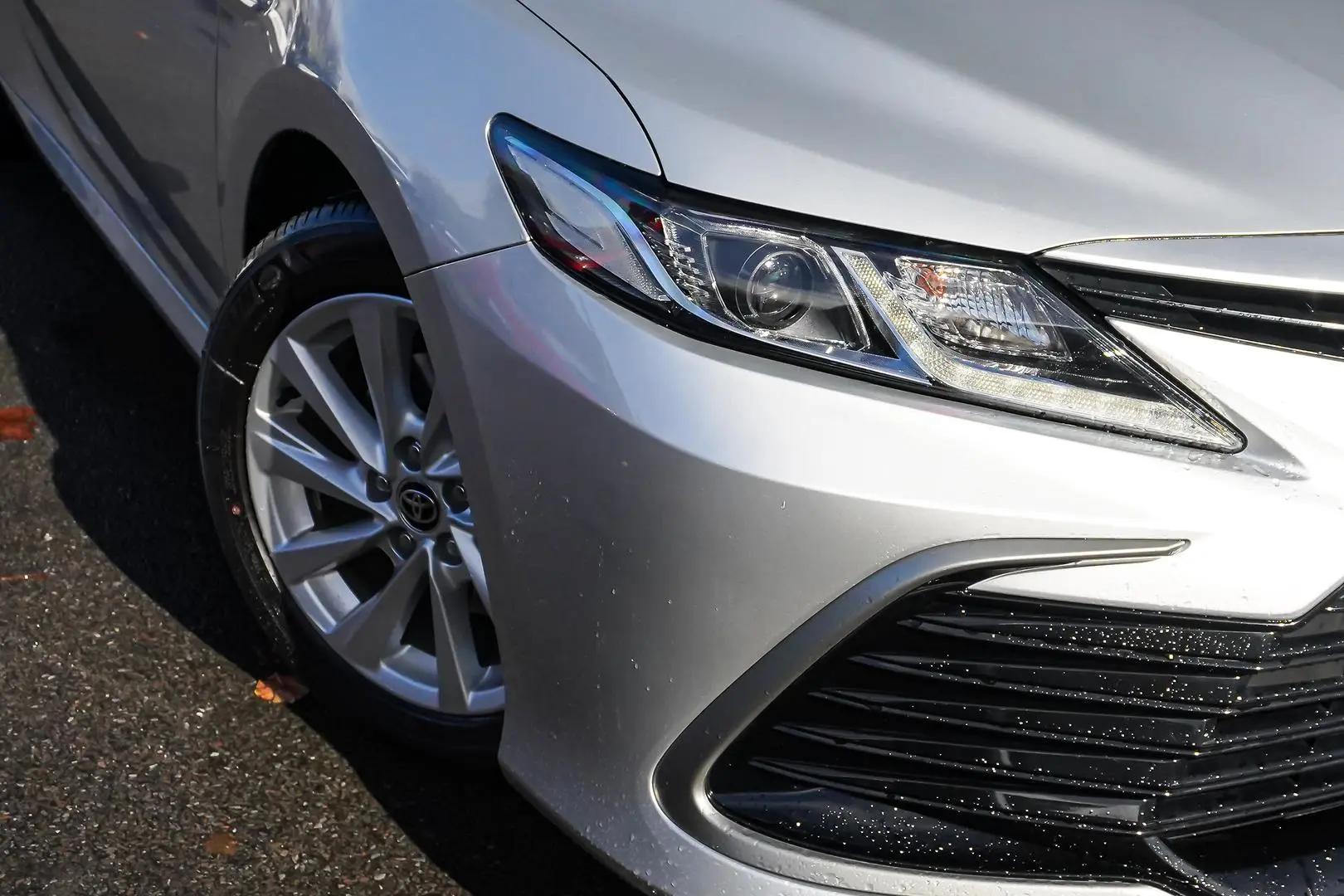 2023 Toyota Camry Gallery Image 8