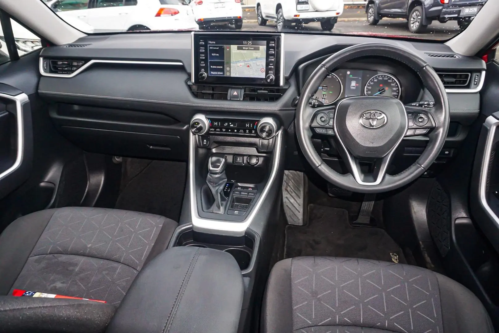 2021 Toyota RAV4 Gallery Image 8