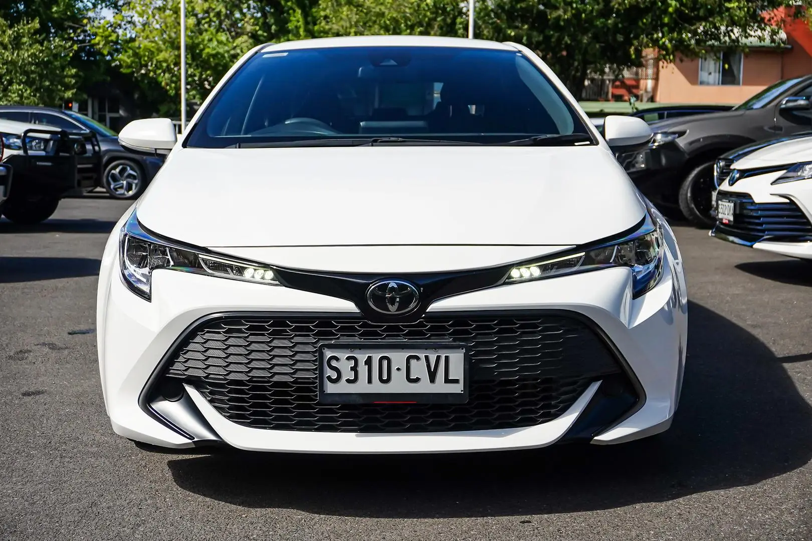 2019 Toyota Corolla Gallery Image 4