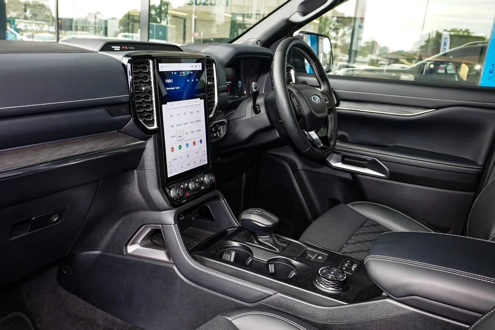 2024 Ford Everest Gallery Image 11