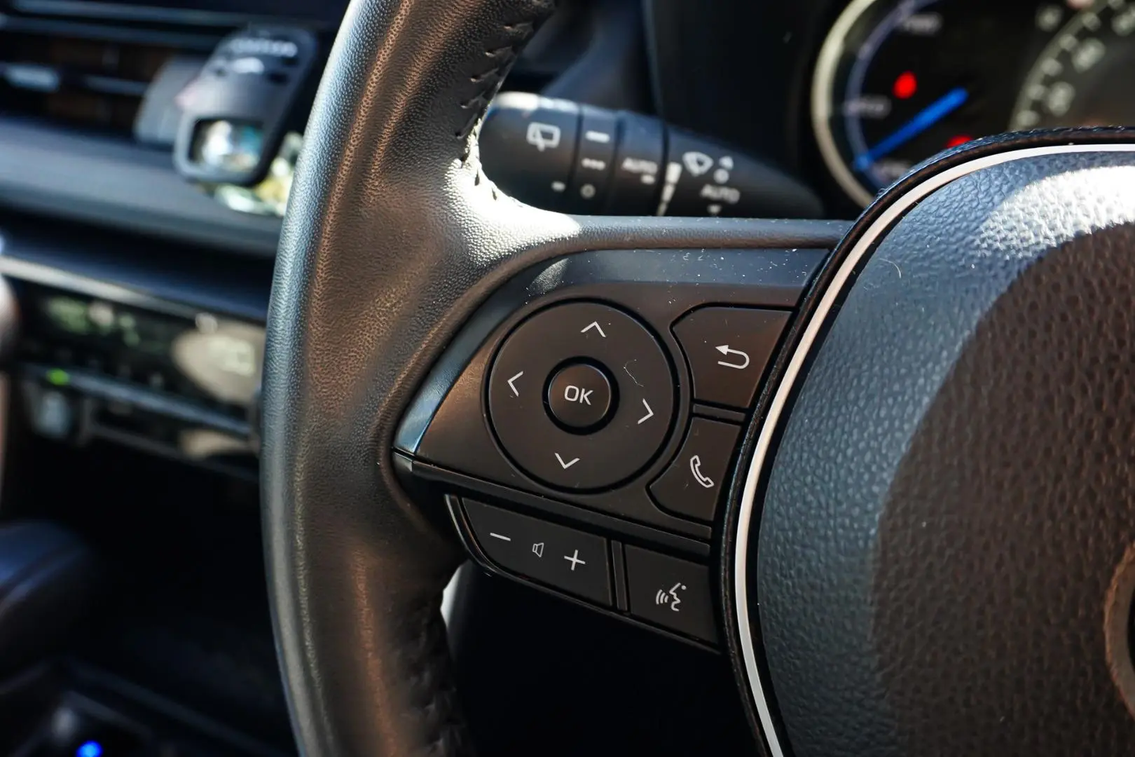 2024 Toyota RAV4 Gallery Image 20