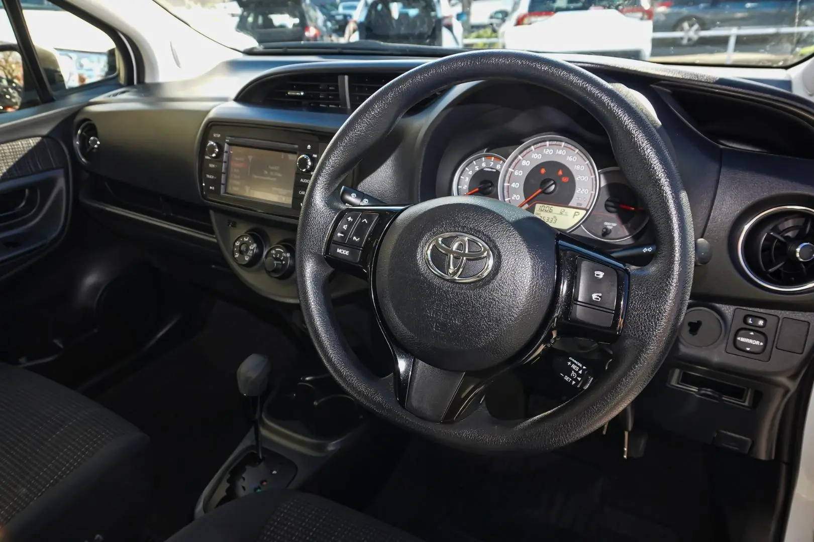2019 Toyota Yaris Gallery Image 7