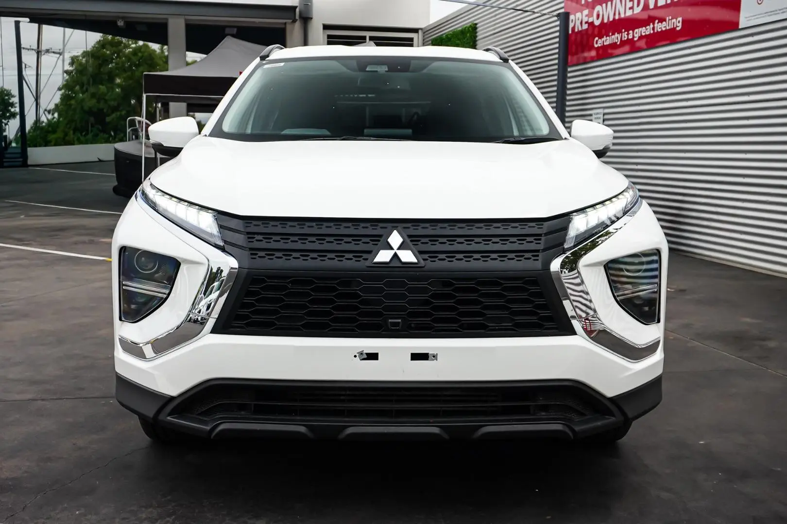 2023 Mitsubishi Eclipse Cross Gallery Image 5