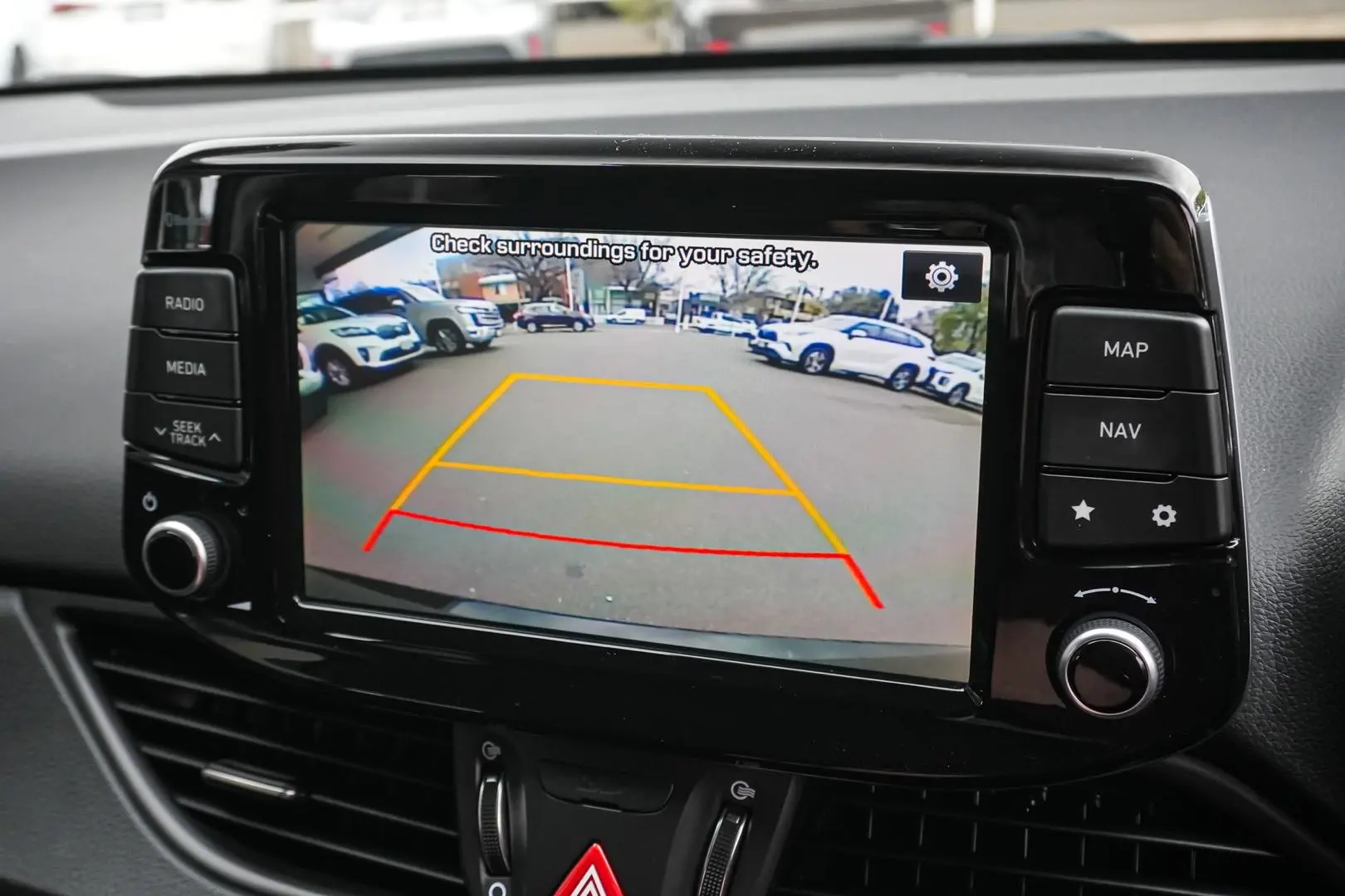 2017 Hyundai i30 Gallery Image 22