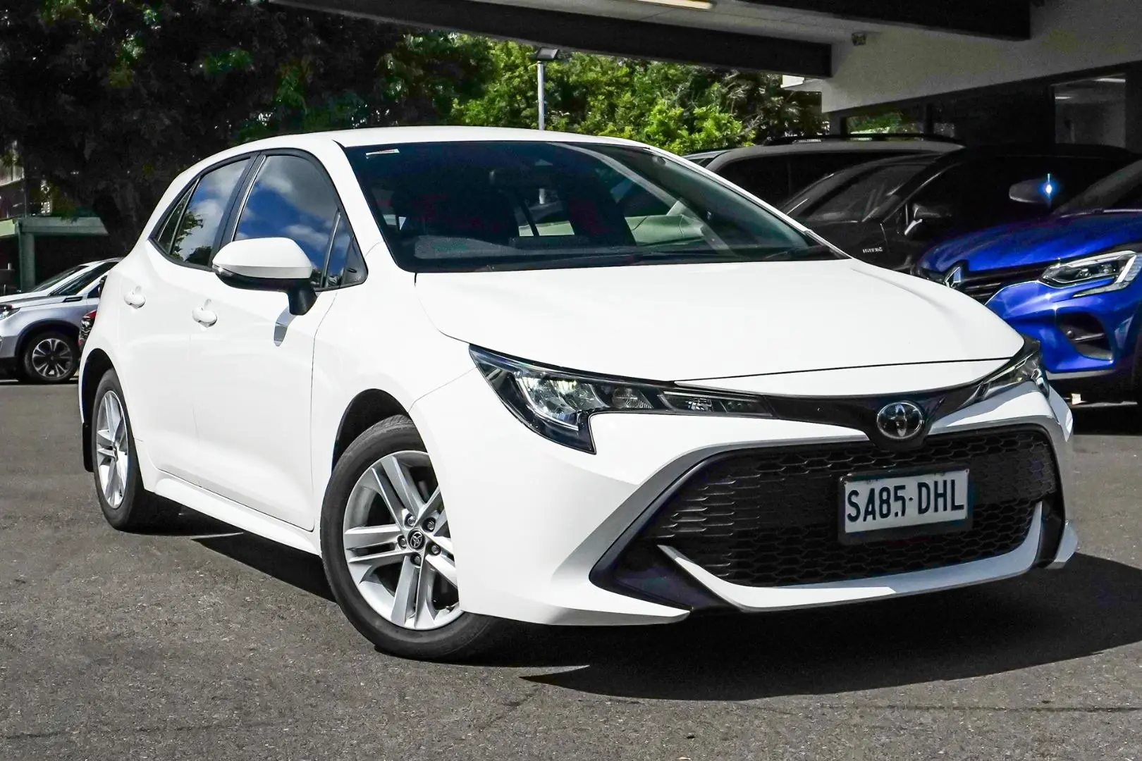 2021 Toyota Corolla Gallery Image 2