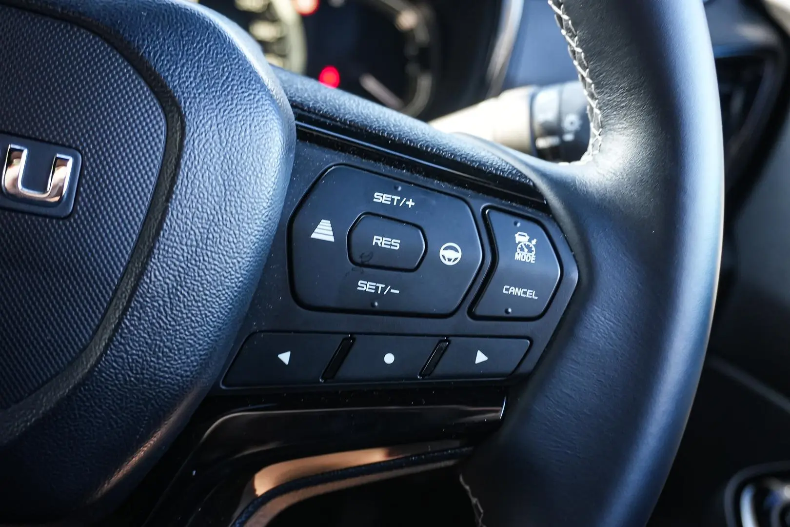 2025 Isuzu D-MAX Gallery Image 20