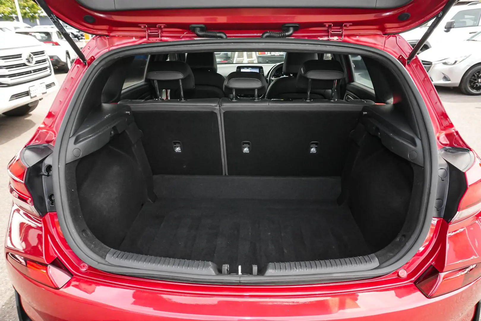 2019 Hyundai i30 Gallery Image 14