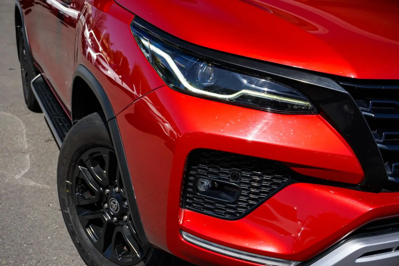 2021 Toyota Fortuner Gallery Image 11
