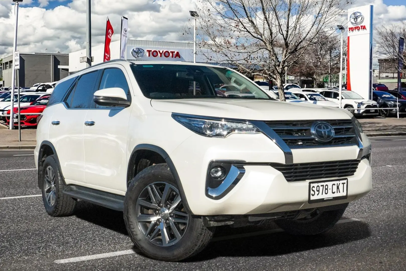 2019 Toyota Fortuner Image
