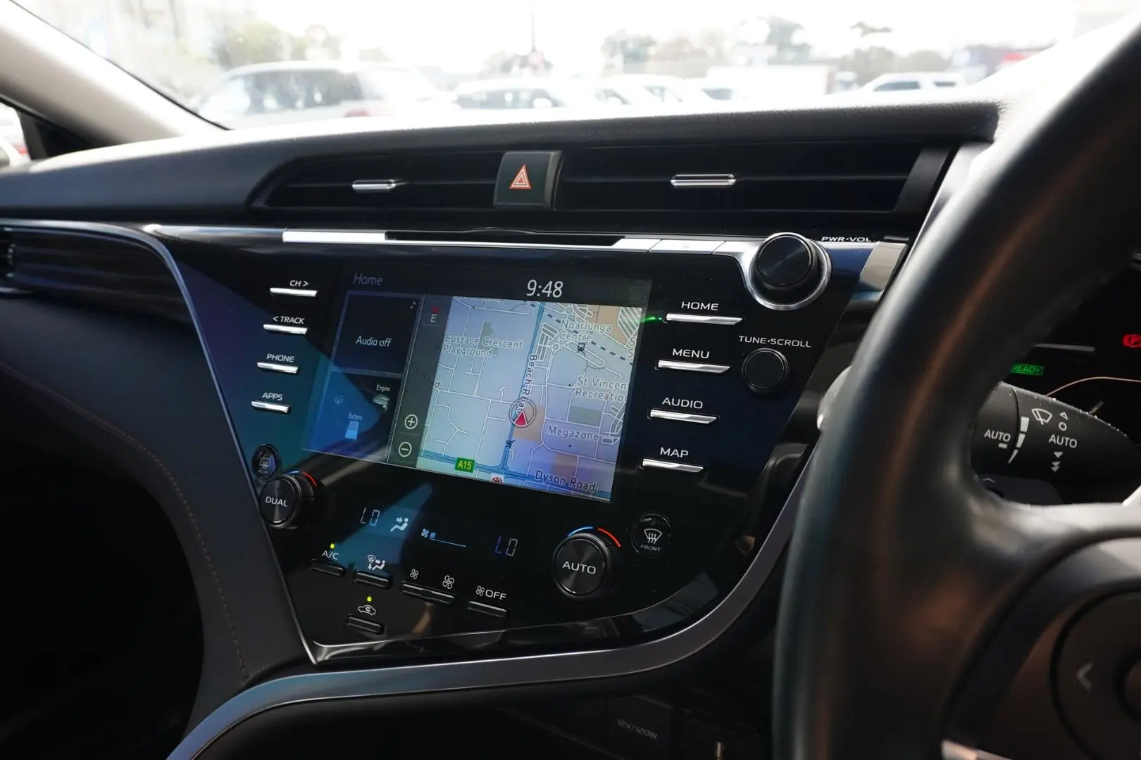2019 Toyota Camry Gallery Image 25