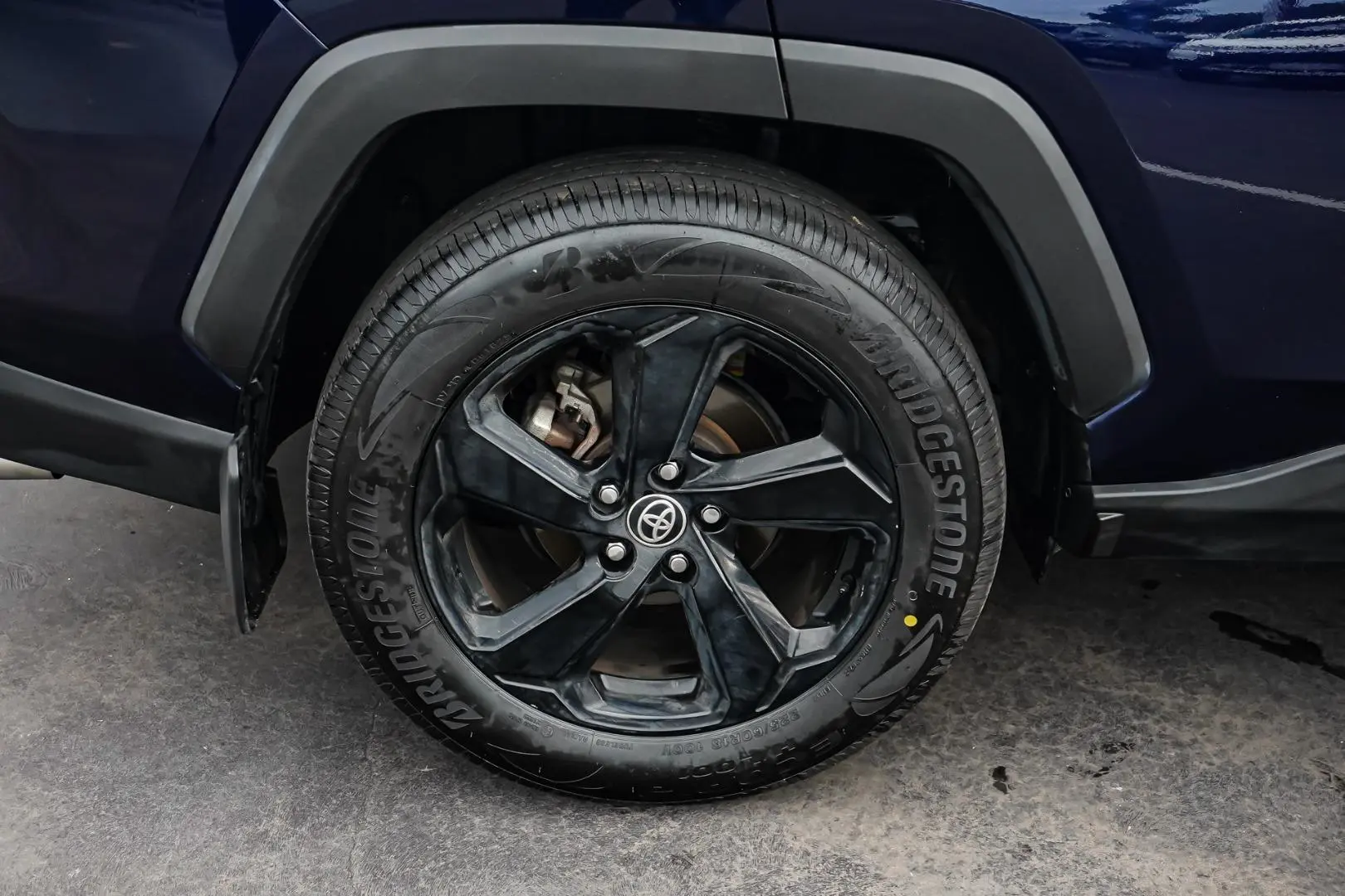 2020 Toyota RAV4 Gallery Image 18