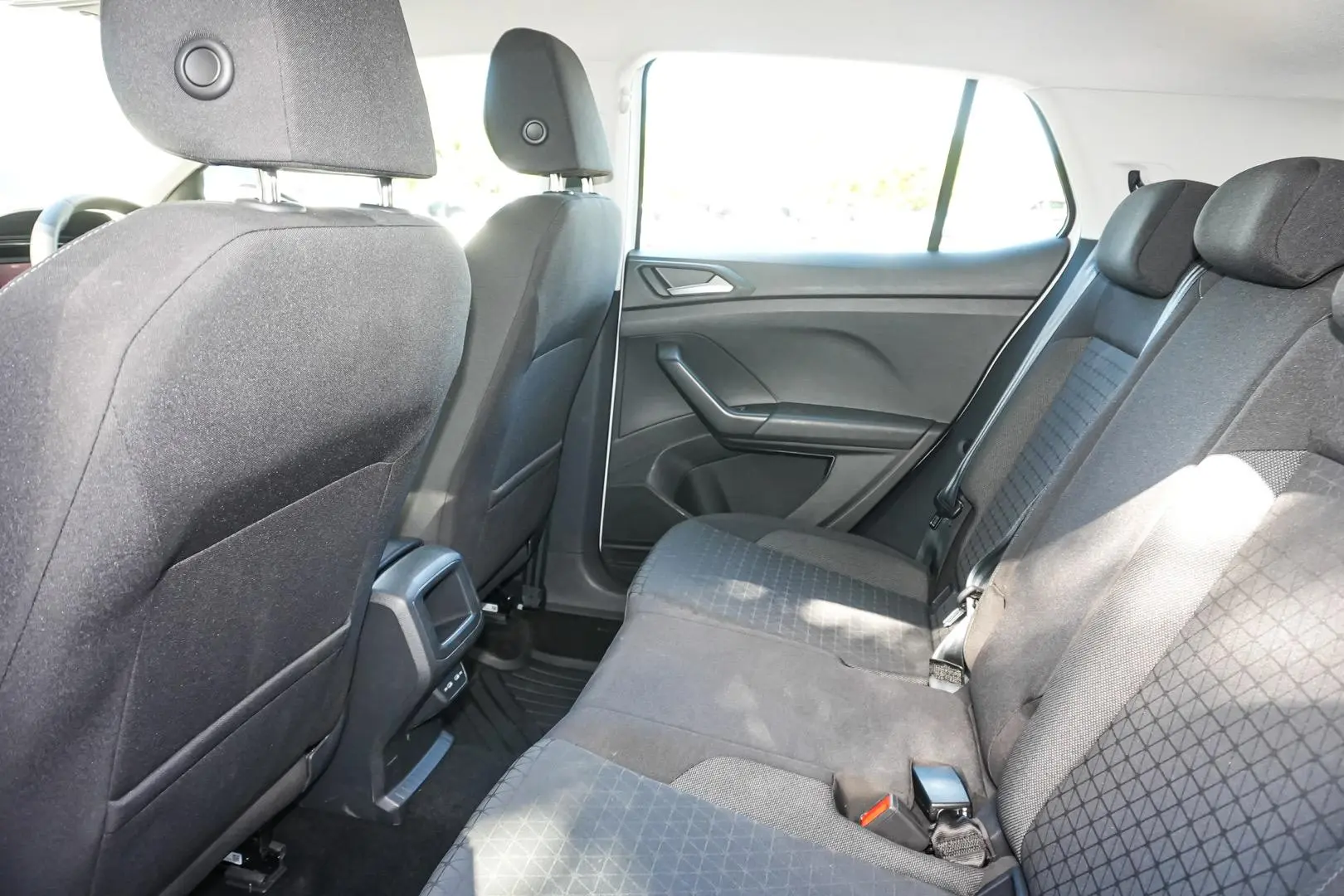 2022 Volkswagen T-Cross Gallery Image 8