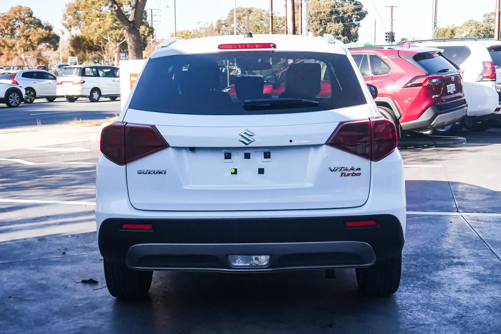2022 Suzuki Vitara Gallery Image 6