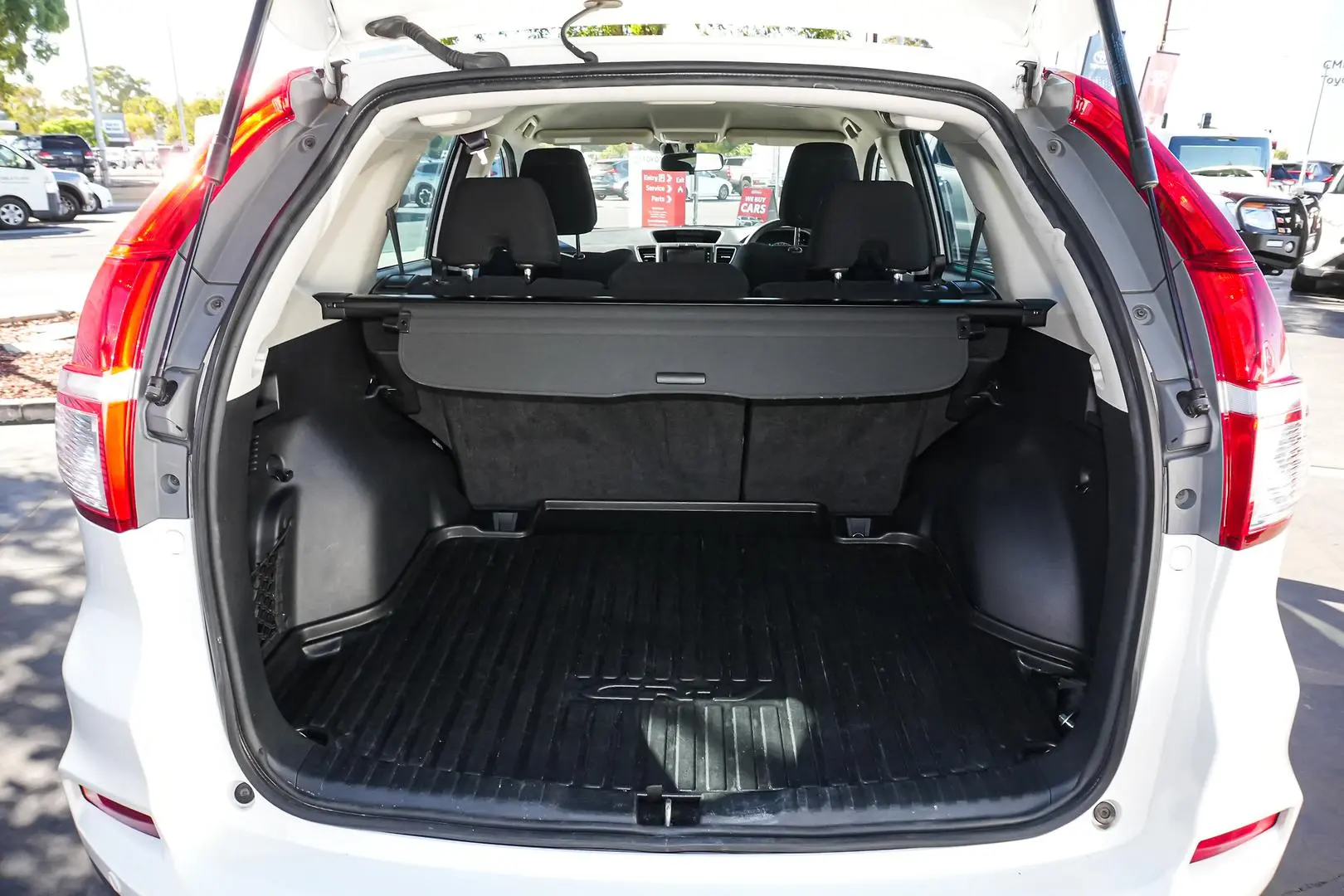 2016 Honda CR-V Gallery Image 13