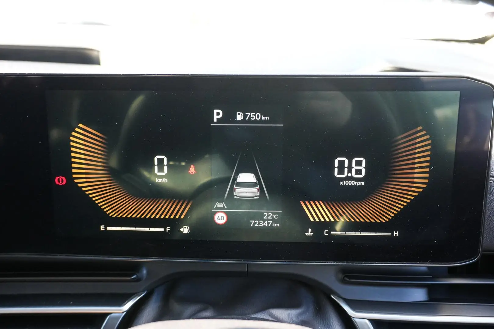 2024 Kia Carnival Gallery Image 17