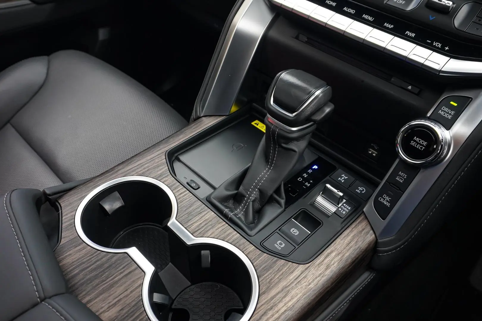 2024 Toyota Landcruiser Gallery Image 18