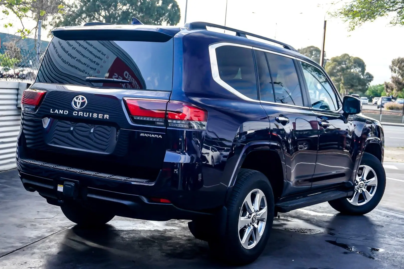 2023 Toyota Landcruiser Gallery Image 3