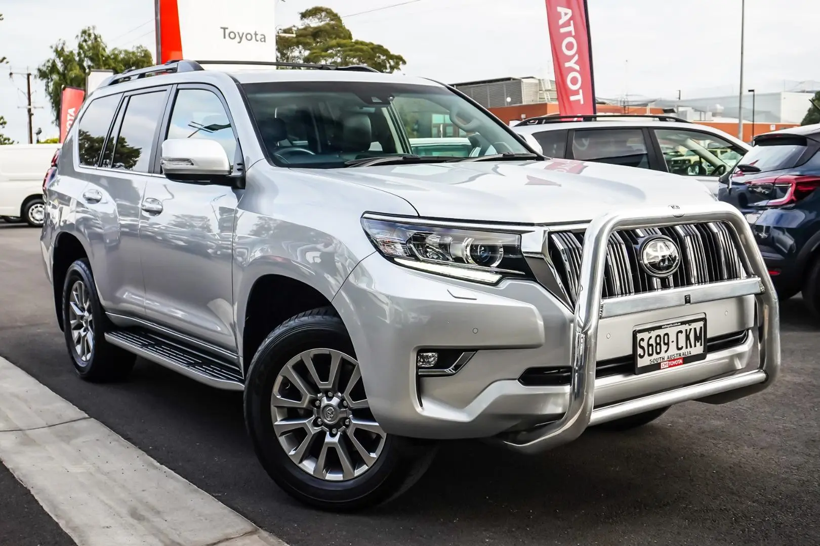 2021 Toyota Landcruiser Prado Gallery Image 1