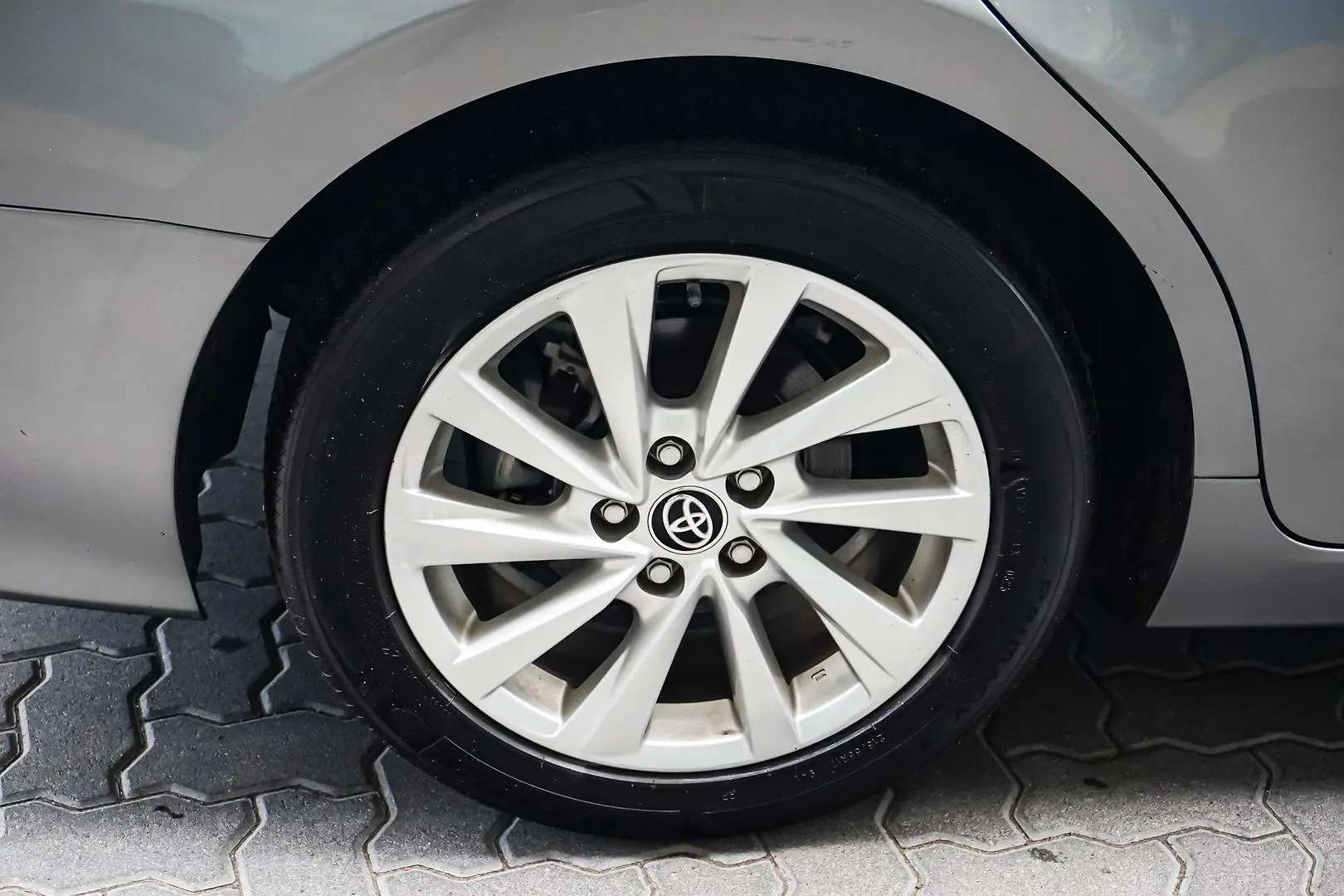 2023 Toyota Camry Gallery Image 17