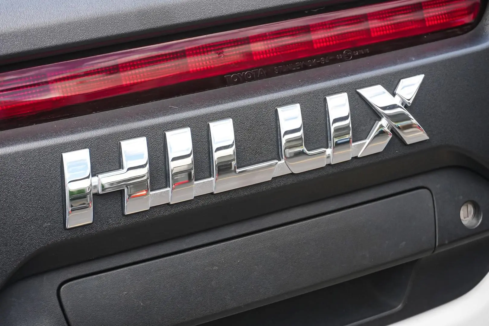 2024 Toyota Hilux Gallery Image 9