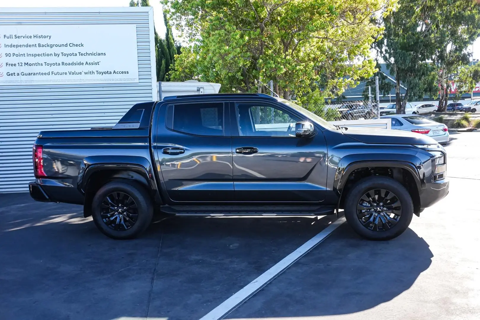 2024 Mitsubishi Triton Gallery Image 4