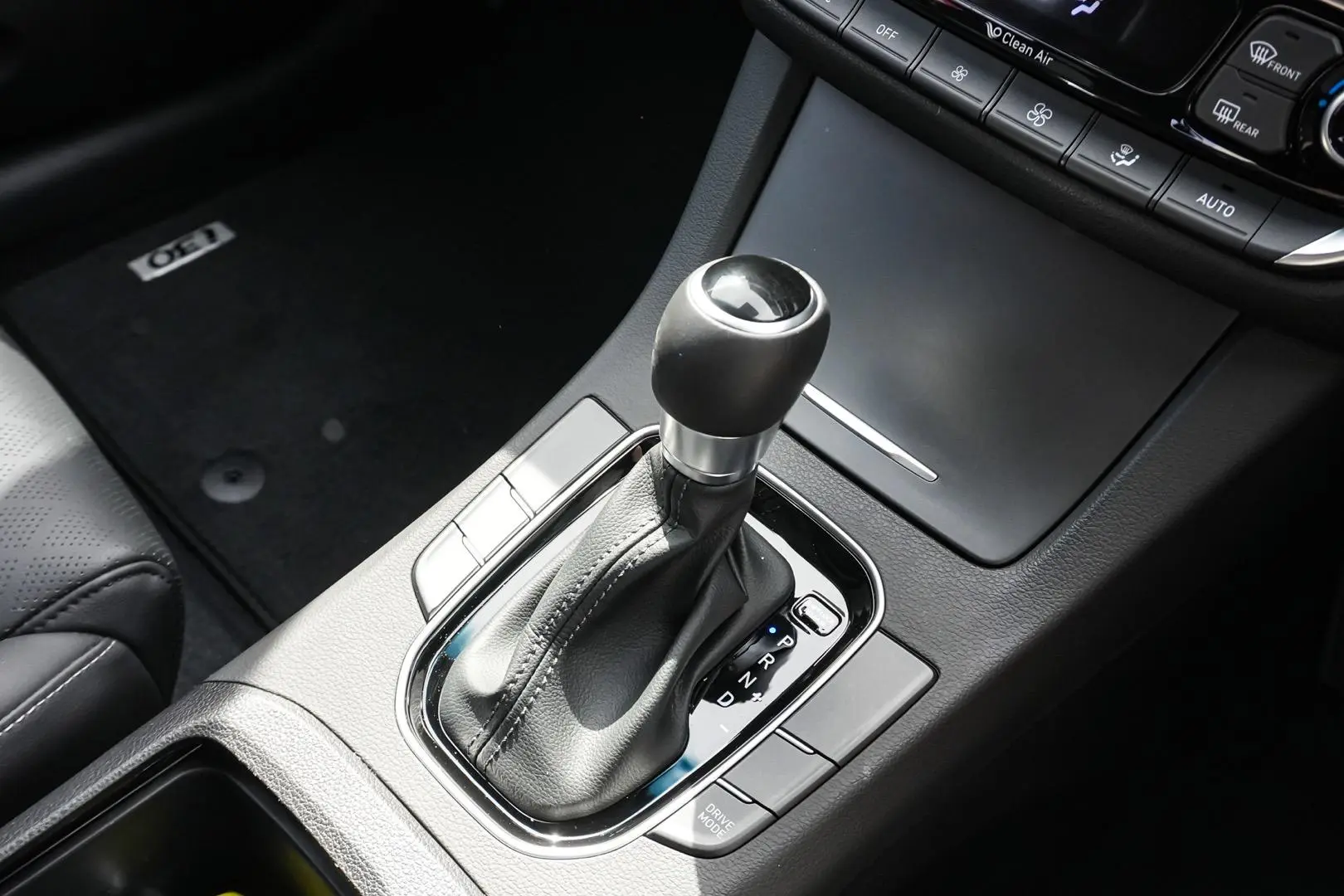 2022 Hyundai i30 Gallery Image 17