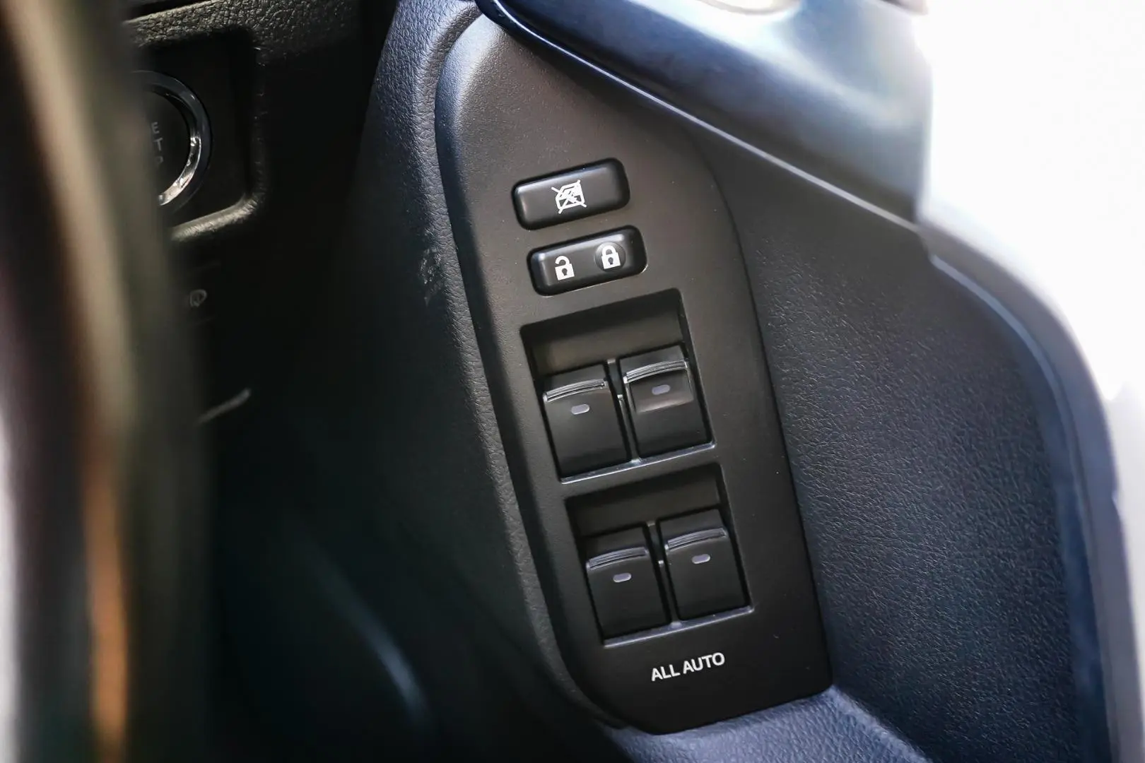 2021 Toyota Landcruiser Prado Gallery Image 23