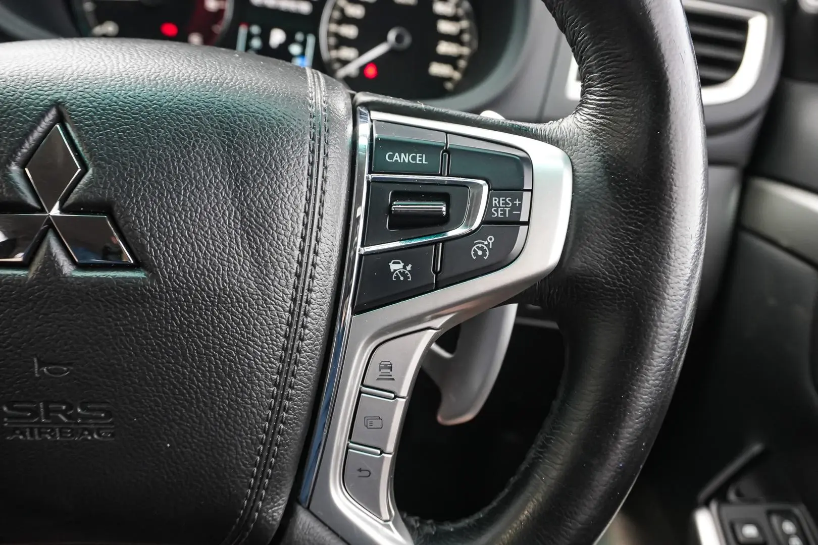 2022 Mitsubishi Pajero Sport Gallery Image 21