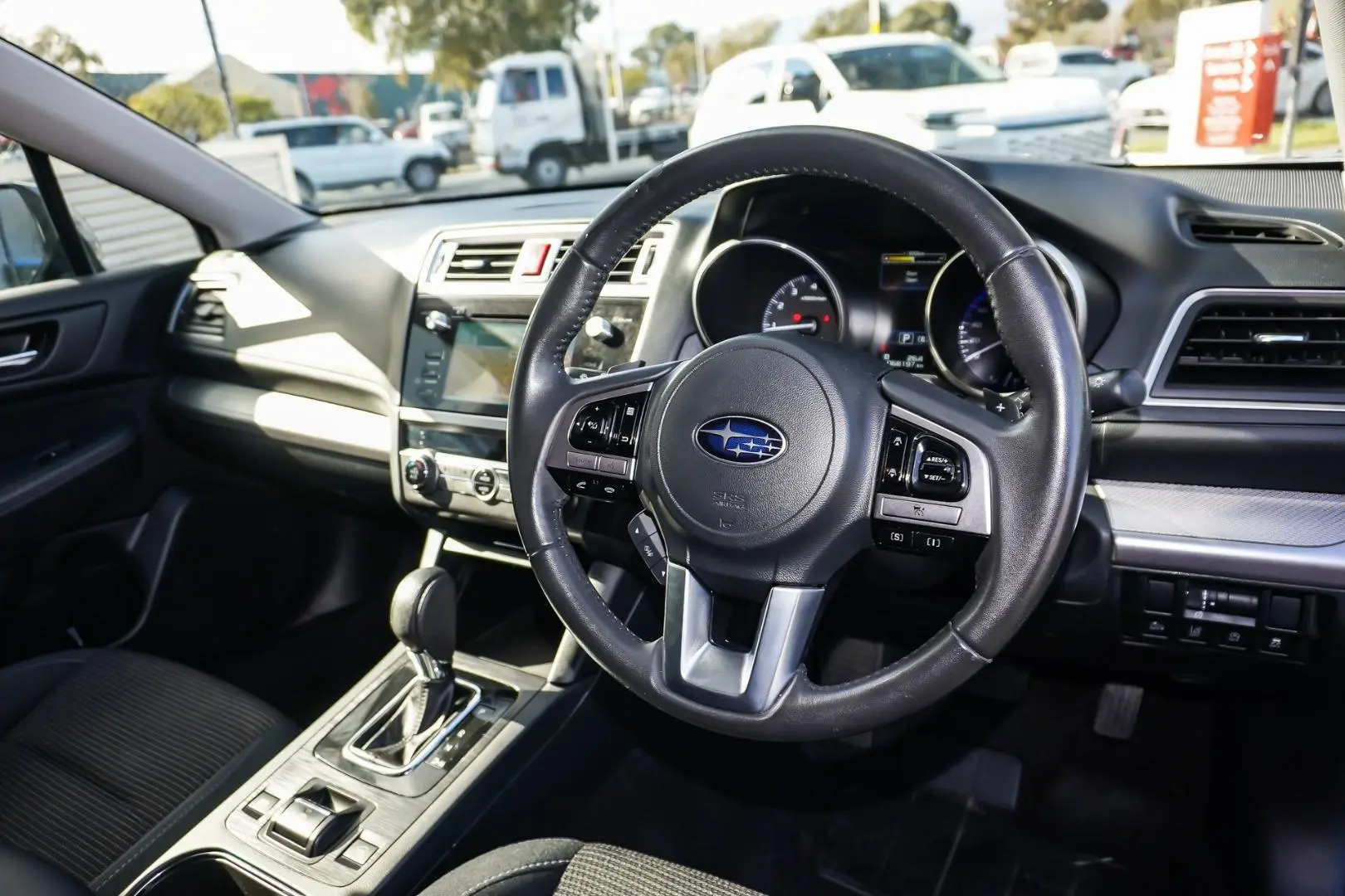 2017 Subaru Outback Gallery Image 7