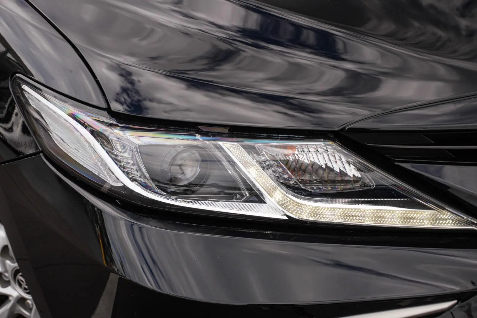 2022 Toyota Camry Gallery Image 7