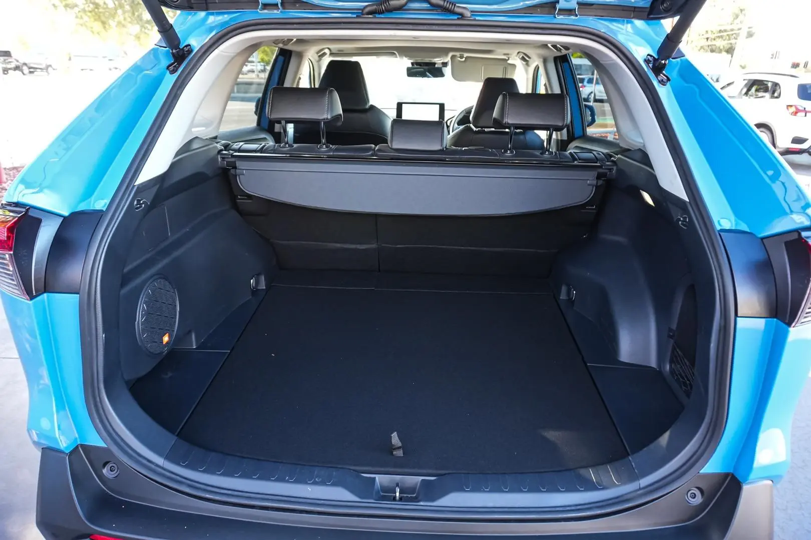 2025 Toyota RAV4 Gallery Image 11